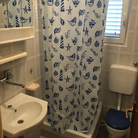 Denko Apartment Kali