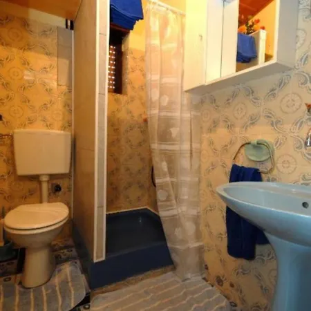Apartment Denko Kali