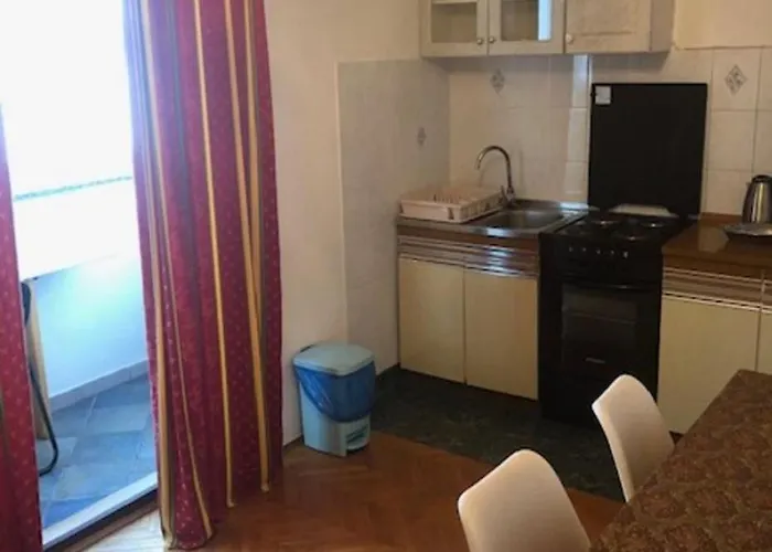 Denko Apartment Kali